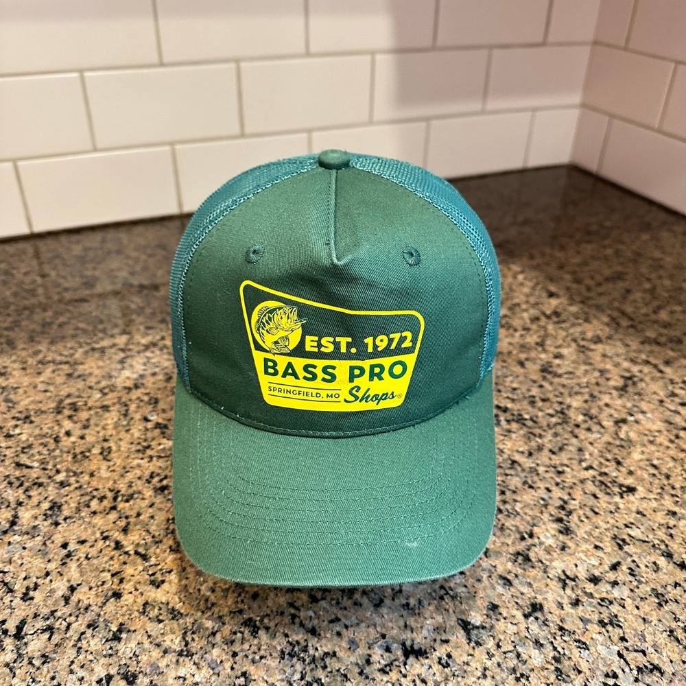 Bass Pro Shops Trucker Hat Men's One Size Adjustable Green Yellow Fishing Cap